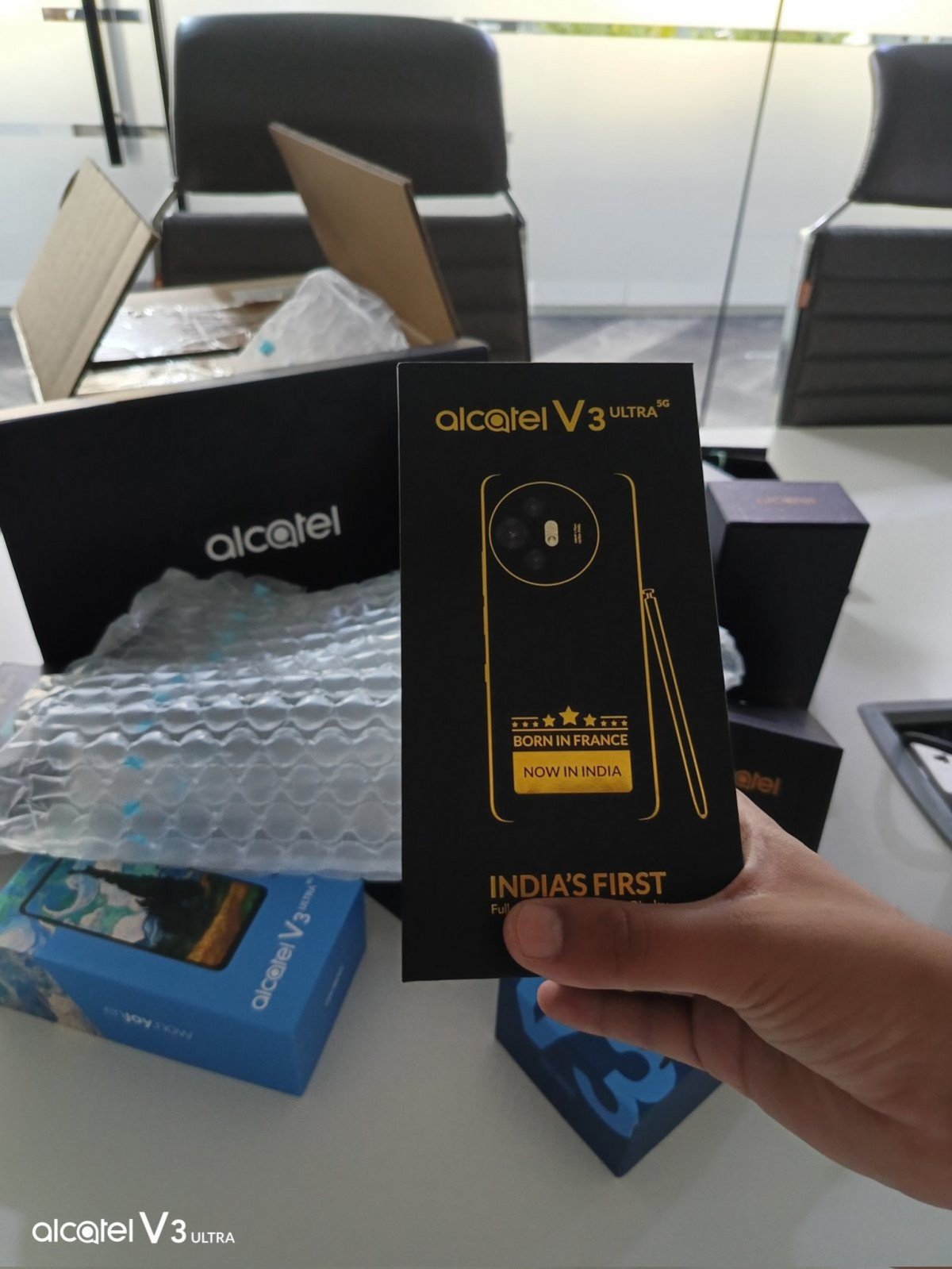 Alcatel to Return to the Smartphone Market with V3 Ultra 5G